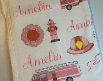 Gepersonaliseerde baby naam baby deken - roze brandweerwagen brandweerman meisje - zachte pluche fleece
