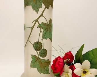 Legras - Enameled Art Nouveau glass vase - "Wagram" model - ca.1900