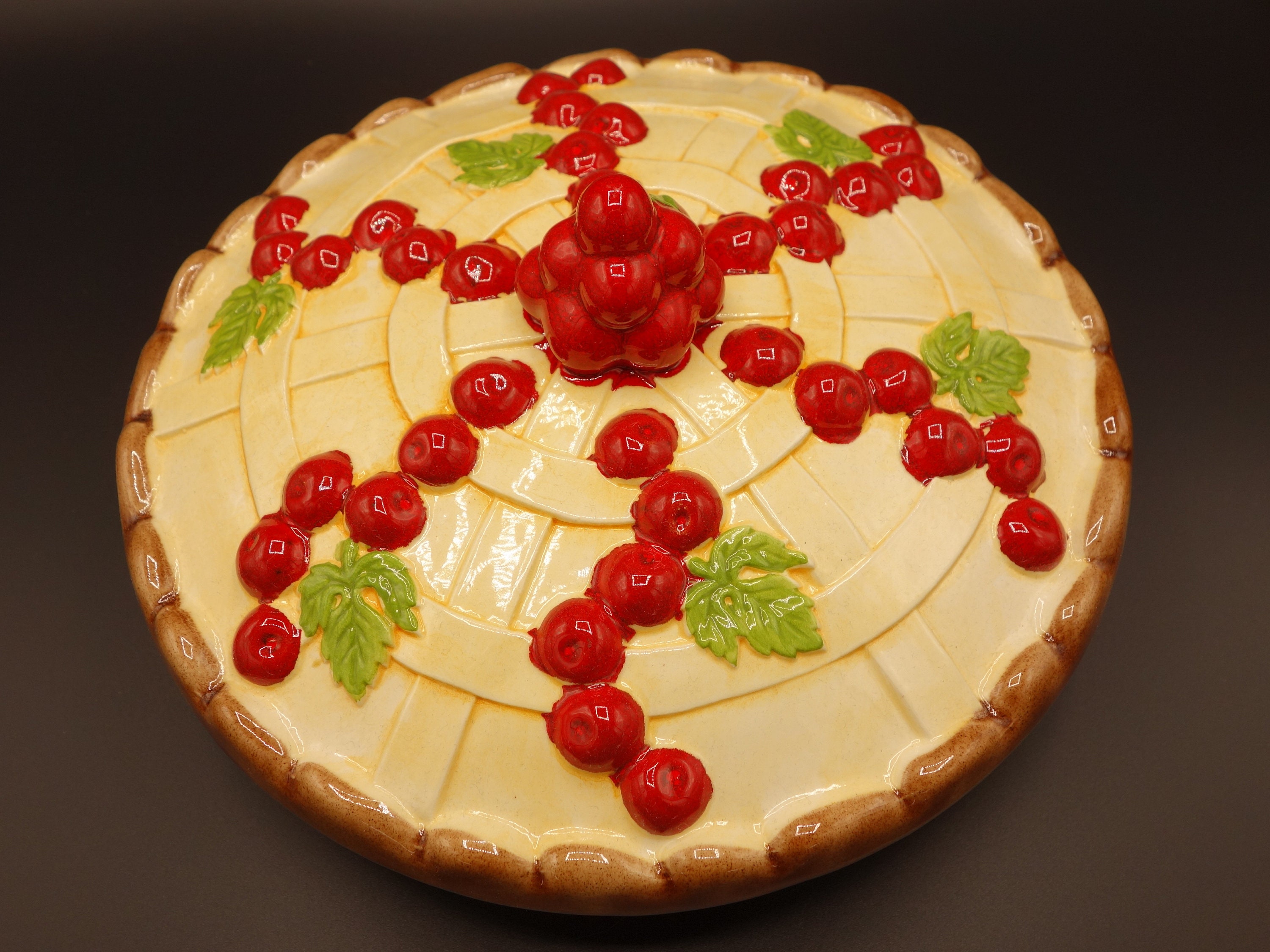 Vintage - Plat à Tarte avec Couvercle Décor de Aux Cerises et La Crème