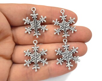 4 Snow flake charms Antique silver plated charms 28x21mm HNF617