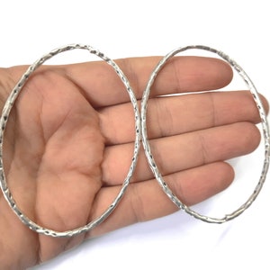 2 Big Oval hammered hoop findings Antique silver plated findings 78x56mm HNF660