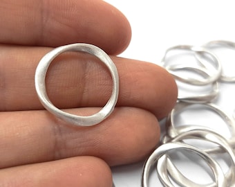 10 Curved circle round charms hoops connector findings Antique silver plated charms 21mm HNF348