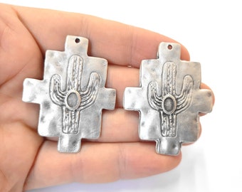 2 Hammered cactus puzzle shape charms blank bezel  Antique silver plated charms 47x37mm (6x4mm blank) HNF201
