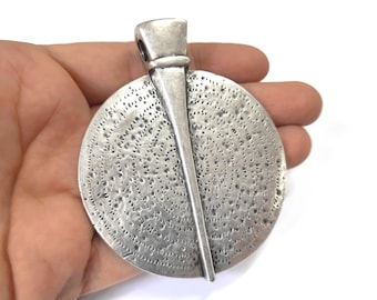Ethnic round pendant Antique silver plated pendant 82x64mm HNF672