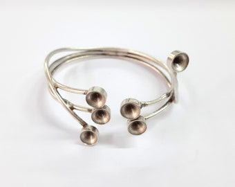 Bracelet Bijou Rétro - Cabochons Boules Métal Argenté Poli - État Impeccable - Occasion
