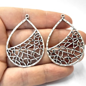 2 Hammered drop filigree leaf charms Antique silver plated charms 48x34mm HNF341
