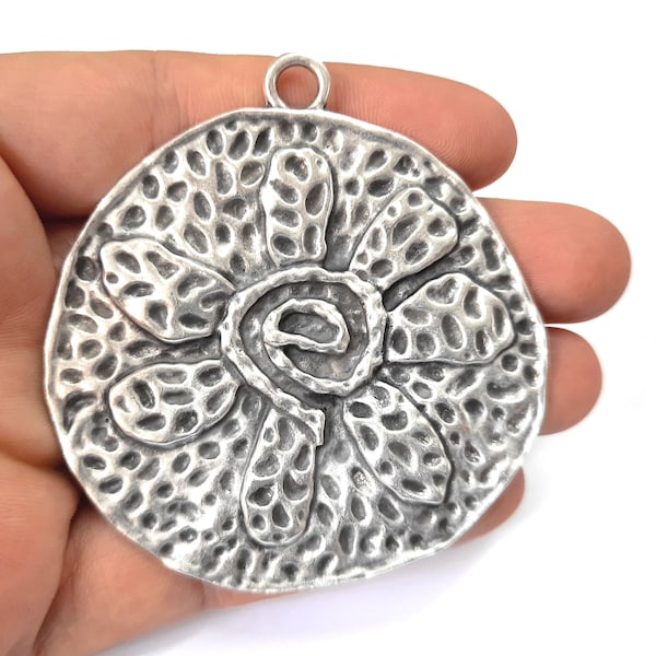 Flower hammered swirl round pendant Antique silver plated pendant 69x64mm HNF640