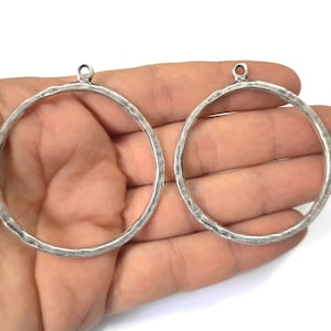 2 Hammered circle hoops charms Antique silver plated charms 57x50mm HNF711