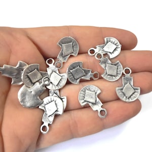 5 Ethnic silver charms Antique silver plated charms 22x15mm HNF702