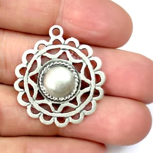 2 Filigree shape round charms Antique silver plated charms 32x28mm HNF1200