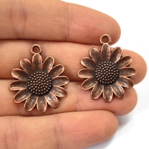 2 breloques fleur de tournesol Breloques plaquées cuivre antiques 30 x 25 mm HNF416