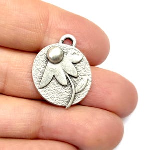 2 Flower charms 22x19mm Antique silver plated charms HNF1177