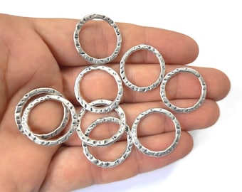10 Hammered flat circle round charms hoops connector findings Antique silver plated findings 21mm HNF663