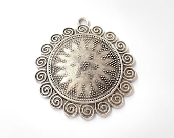 Spirales pendentif rond Antique pendentif plaqué argent 55x50mm HNF182