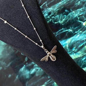Silver Bee Charm on Silver Necklace, Bee jewelry, Bumblebee Charm, 925, Gift For Her, boho Jewelry, Dainty Bee Pendant, Mom Gift,