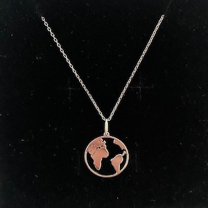 Globe en argent 925, collier du monde | Bijoux Terre | Cadeau de voyage | Bijoux bohèmes | Pendentif globe en argent | Globe-trotter | Planète