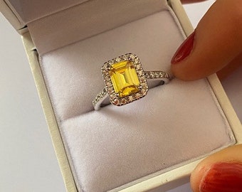 Yellow Sapphire Simulated Square Halo Ring - Imposing Yellow Stone Simulated Diamond Ring - Halo Yellow Amber Ring -  September Birthstone
