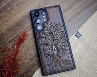 Zeitlose Weisheit: Der Baum des Lebens im Linienkunststil, Holzhülle + Handeingelassene Perlmutt für Samsung Galaxy, iPhone & Google Pixel