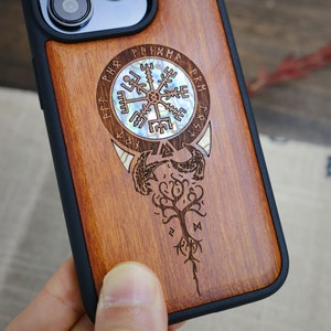 Valeur Viking : Bouclier Inspiré des Dragons avec Aegishjalmur, Coque en Bois +Nacre Incrustée à la Main pour Samsung,iPhone&Google Pixel