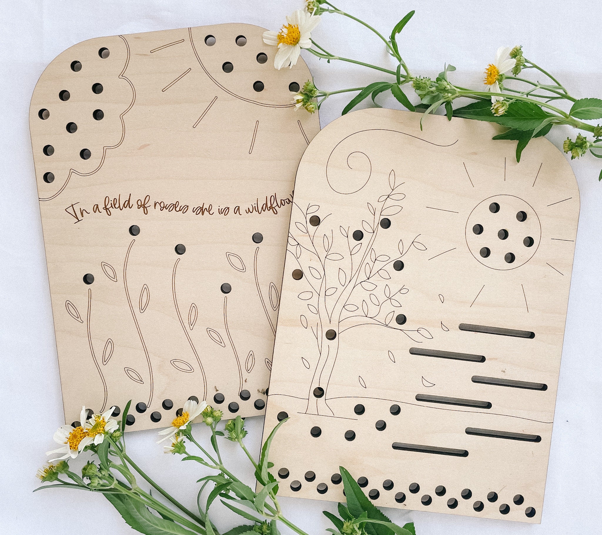Blumen-Sammelbrett Aus Holz – Kreatives DIY-Brett Zum Arrangieren Von Blüten & Blättern, Natur-Projekt