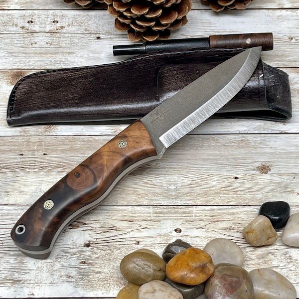 Handmade Knife, Camping Knife, Hunting Knife, Leather Sheath, Bushcraft Knife, Skinner Knife, Magnesium Fire Starter, Walnut Handle