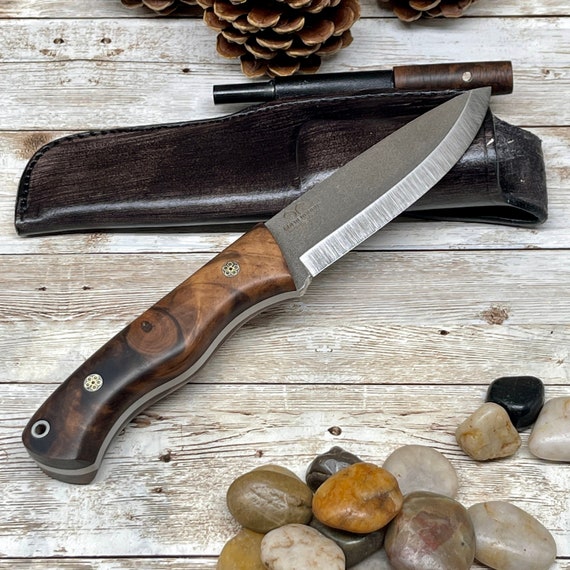 Bohler N690 Camping Knife, Hunting Knife, Leather Sheath, Bushcraft Knife,  Skinner Knife, Magnesium Fire Starter, Walnut Handle -  Canada