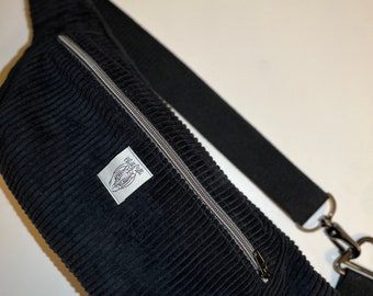 Crossbody bag, black, cord, metal, fanny pack, belt bag, crossbody bag, waistbag