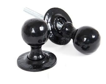 Okrągłe żeliwne gałki do drzwi wewnętrznych z wpuszczanym czopem, czarne, bez sprężyny