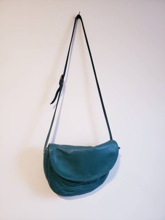 super cute vintage green leather cross-body purse - image 2