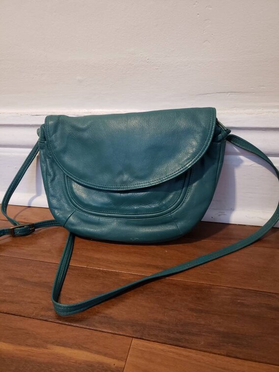 super cute vintage green leather cross-body purse - image 1