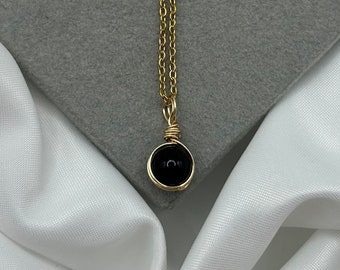 Dainty Black Obsidian Crystal Necklaces Gold Boho  Natural Stone Wire Wrapped Pendant Healing Crystal Gift for Her Minimalist