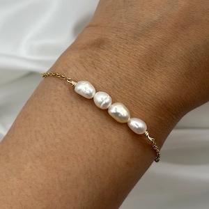 Gold Freshwater Pearl Bracelet: Dainty Stainless Steel Chain