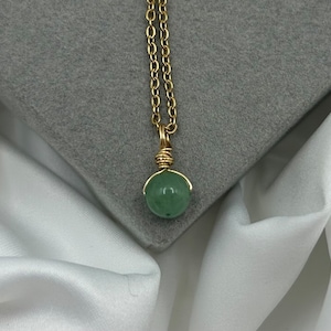 Gold Healing Crystal Necklaces Green Aventurine Natural Stone Wire Wrap Handmade Dainty Pendant Handmade Gemstone Jewellery Best Sellig Gift