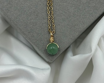 Gold Healing Crystal Necklaces Green Aventurine Natural Stone Wire Wrap Handmade Dainty Pendant Handmade Gemstone Jewellery Best Sellig Gift