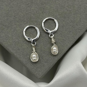 June Birthstone Pearl Hoops Silver Healing Crystal Huggie Hoop Earrings Natural Stone Wire Wrapped Freshwater Pearl Handmade Jewellery