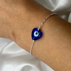 Silber Evil Eye Herz Armband, Blue Eye Armband, handgemachter Schmuck, widerstandsfähig gegen Anlaufen, Weihnachtsgeschenk, Freundschaftsgeschenk, Hamsa Nazar Auge