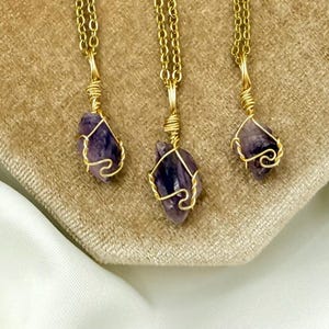 Raw Amethyst Crystal Necklace Point Gold Gemstone Wire Wrapped Healing Crystal Jewellery February Birthstone Aquarius Gemstone Handmade
