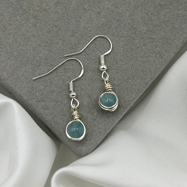 Aquamarin Kristall Ohrringe: Silber Tropfen, März Geburtsstein