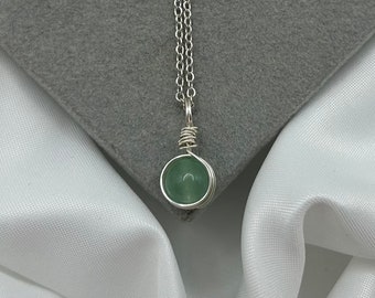 Dainty Silver Green Aventurine Healing Crystal Necklaces Natural Stone Wire Wrapped Gemstone Pendant Handmade Minimal Jewelry Small Necklace