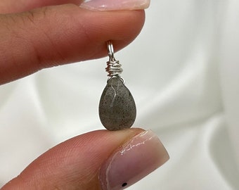 Labradorite Tear Drop Crystal Necklace Healing Crystal Pendant Silver Handmade Jewellery Gemstone Best Friend Gift Natural Flashy Lab