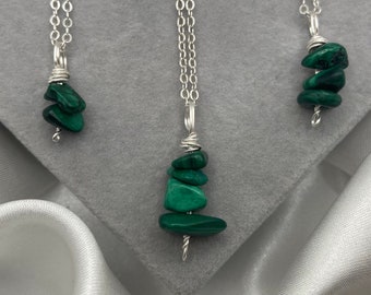 Dainty Green Malachite Crystal Necklace Healing Gemstone Pendant Natural Stone Wire Wrapped Handmade Jewellery Unique Minimalist Everyday