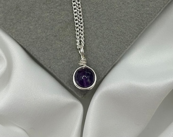 Dainty Silver Healing Crystal Necklaces Amethyst Natural Stone Wire Wrapped Gemstone Pendant Handmade Anxiety Crystal Gift Calming Peace