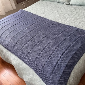 College Blanket Knitting Kit