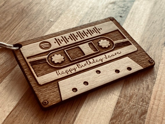 Cinta de cassette de madera personalizada