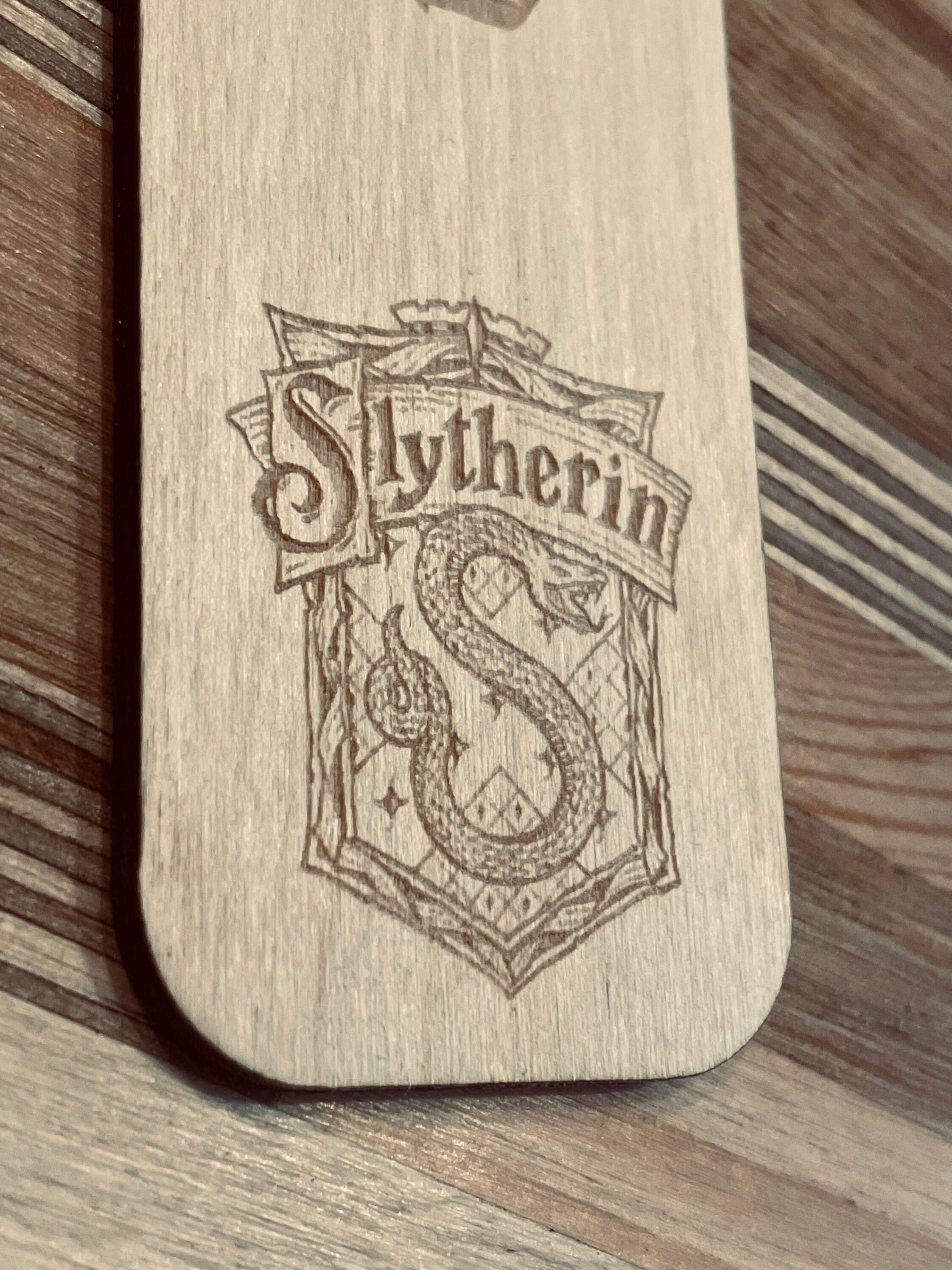 Personalised Wooden Bookmark Harry Potter Hogwarts Crest | Etsy