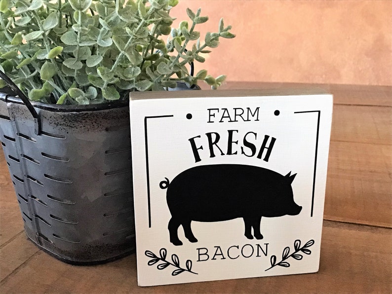Farm Fresh Pig /& Cow ~ Farm Fresh Signs 4x4Farmhouse Tiered Tray Decor Rustic Country Signs| Chicken