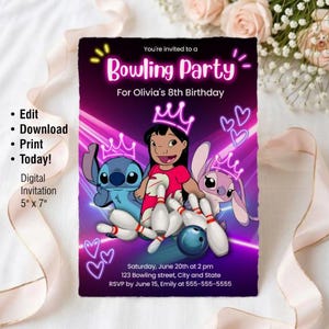 Może przedstawiać: Cyfrowe zaproszenie na imprezę bowlingową z napisem "Bowling Party" i "For Olivia's 8th Birthday". Projekt zawiera postacie z kreskówek, kręgle i kulę do kręgli. Zaproszenie ma wymiary 12,7 cm x 17,8 cm.