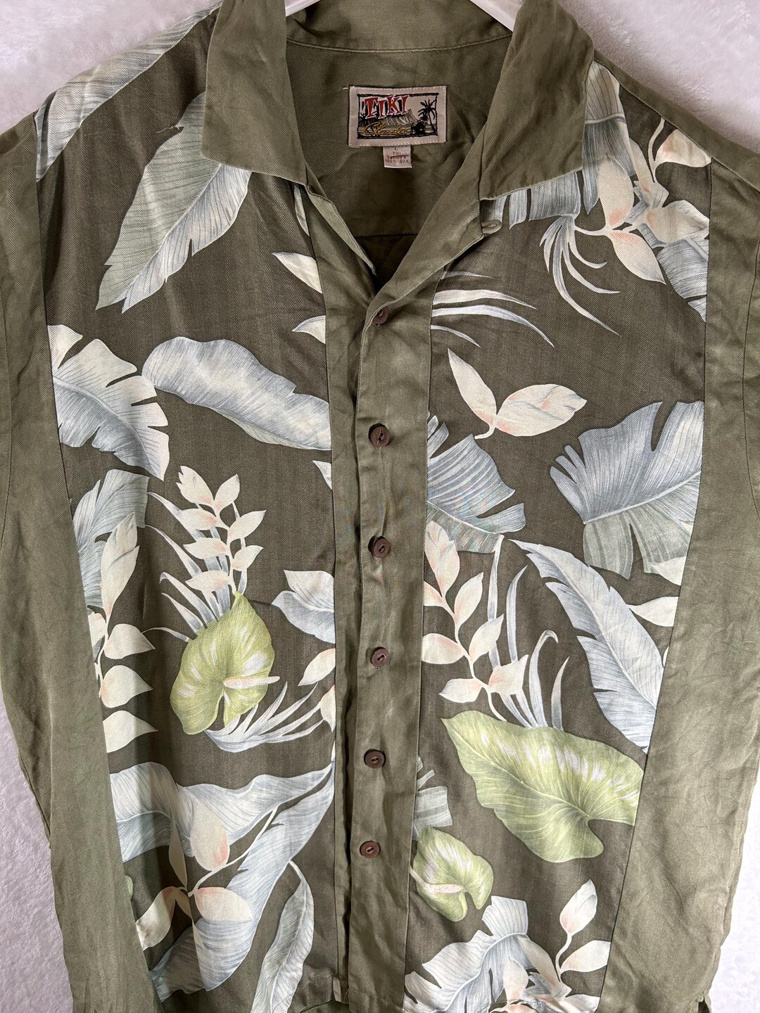VTG ISLAND FASHIONS HAWAIIAN MADE ALOHA SHIRT POLYESTER TIKI ROCKABILLY LARGE