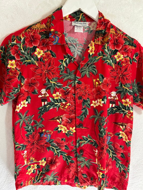 Vintage Vintage Bishop St. Hawaiian Aloha Shirt: Red Santa