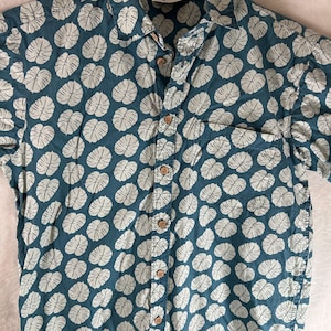 Hawaiian Aloha shirt  kainalu small  () 100% cotton Thank you for shopping! AlohafromHawaiiUS